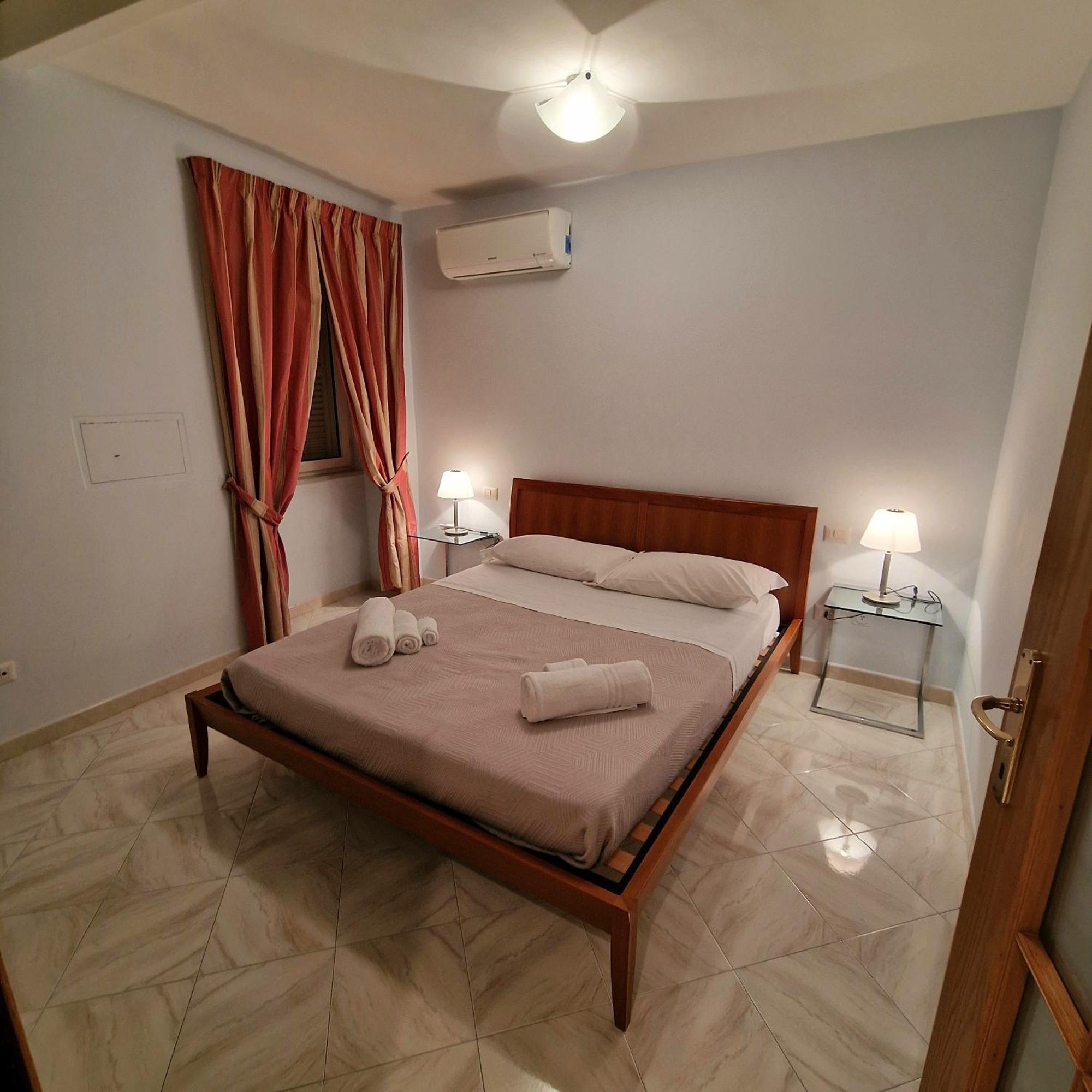 Casa Di Gabri Lejlighed Napoli Eksteriør billede